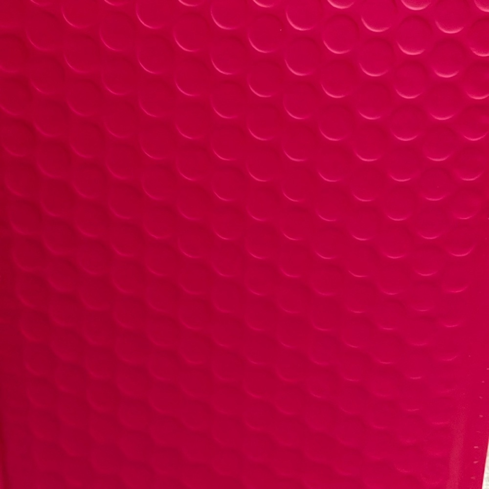 (25) 9” x 6” Bubble Envelopes, Pink, Package Shipping Mailing, Self-Sealing NEW